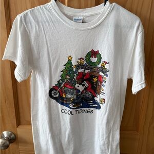 Like New, Peanuts Snoopy Christmas T-Shirt Men’s Size Small
